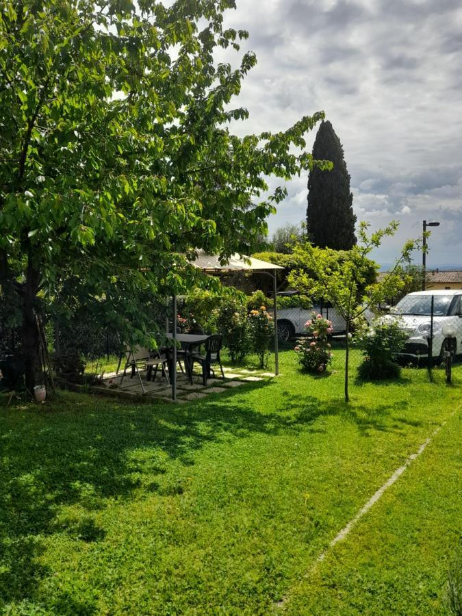 Ferienwohnung Dimora Bellavista Siena Exterior foto